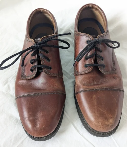 Dockers Gordon Oxford Classic Leather Casual Loafer, Mens Shoe Size 12 WIDE Fit - Picture 2 of 13